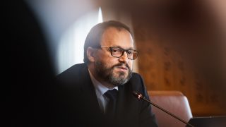 Kármán András NAV elnök pályázat határidő elbírálás