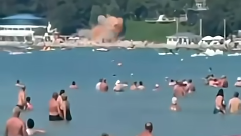 7-en meghaltak és 40-en megsebesültek, miután egy ukrán drón a strandolókra zuhant a Fekete-tengernél