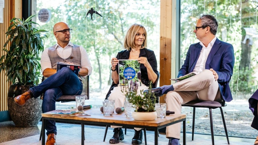 Bolygóvédő szuperhősök: a Lidl és a WWF Magyarország újra életre kelti a Lutra albumot