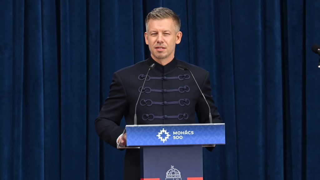 Magyar Péter Mohácson: Egy kis nemzetnek nincs olyan luxusa, hogy önmagát gyengítse