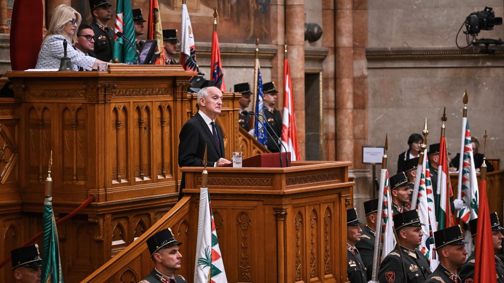 Schultz Nóra az államfői szűzbeszédről: Baka András az ellenzéki szavazóknak is tett gesztusokat
