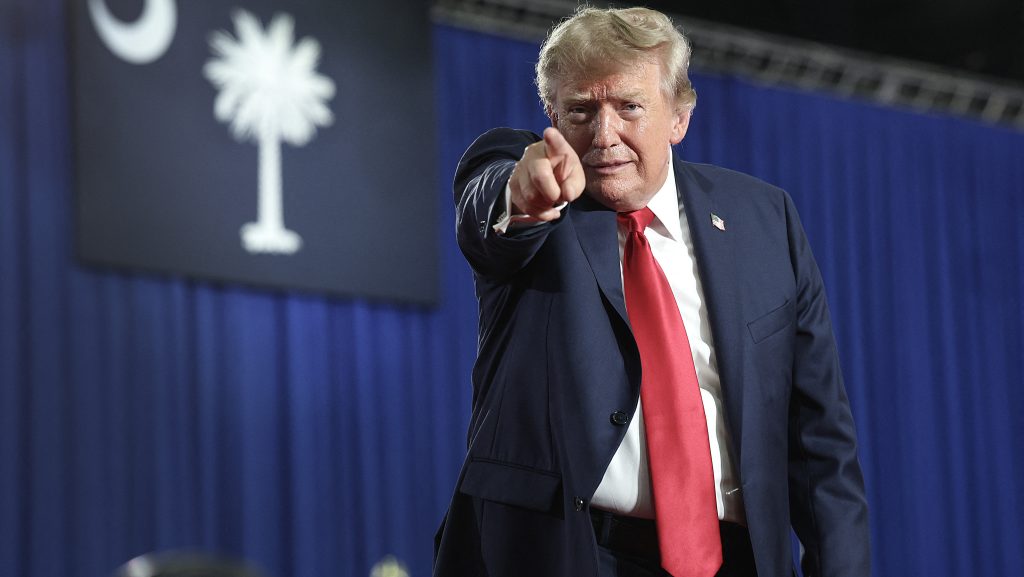 Trump amerikai területként tekint a Hormuzi-szorosra