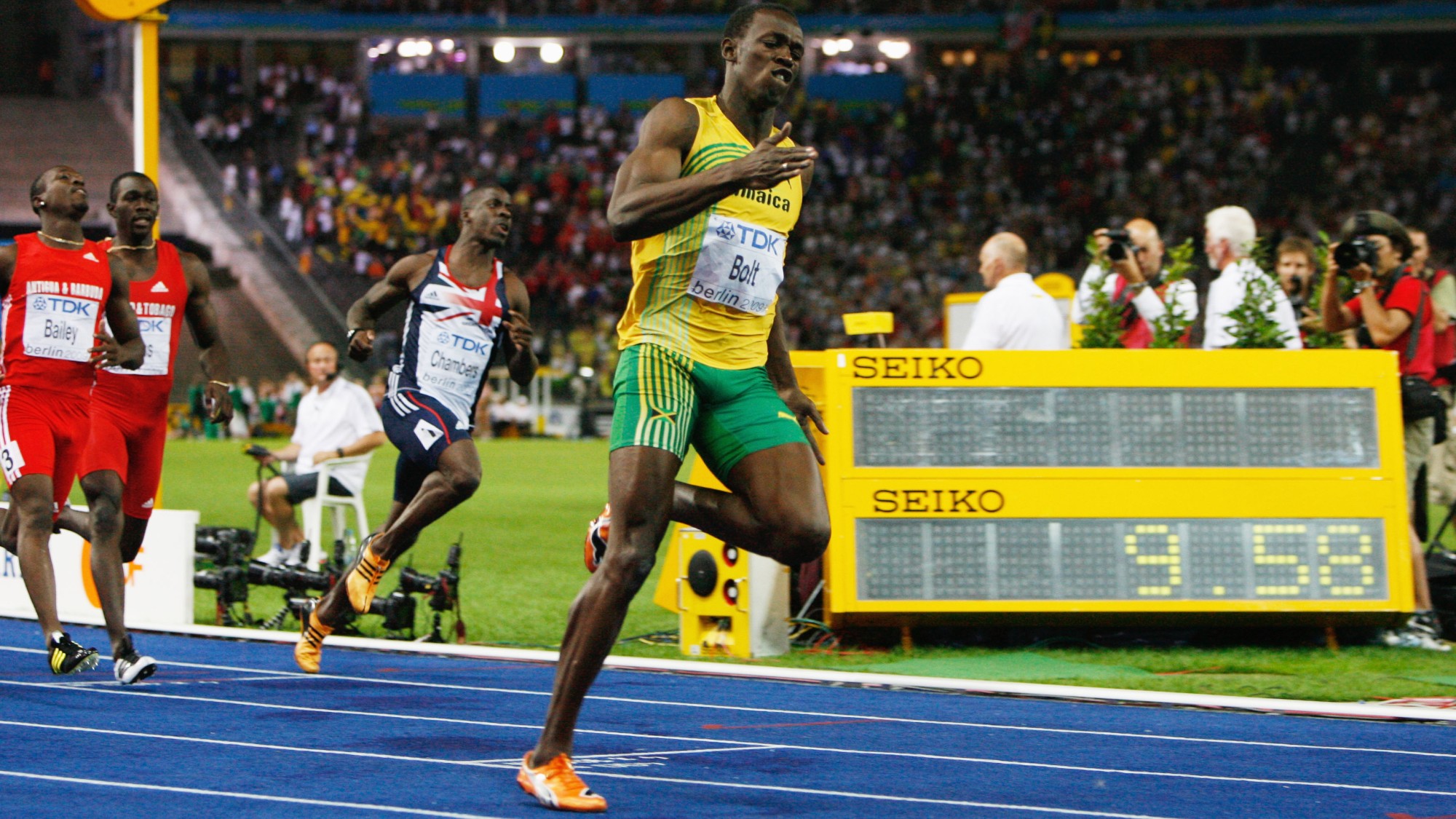 Usain Bolt 9.58-cal a mai napig világrekorder 100-on.