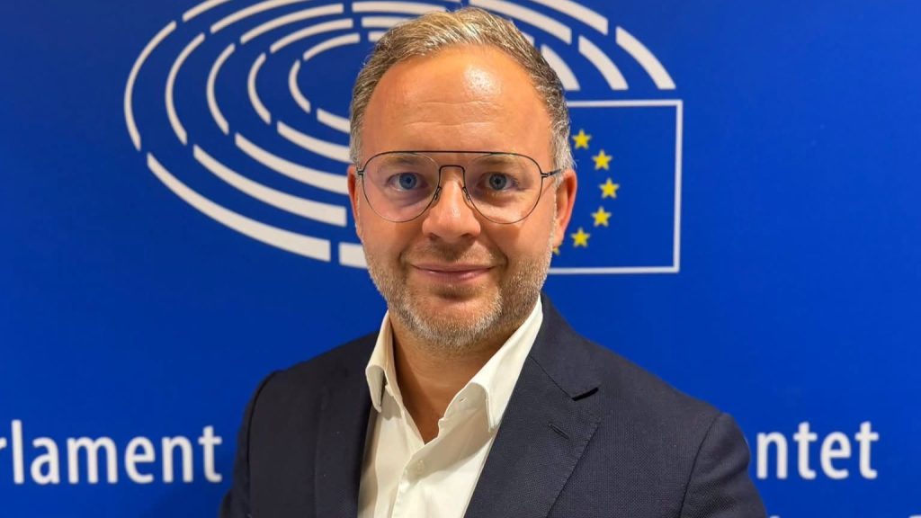 Orbán Balázs három dolgot ígért az első EP-képviselőként eltelt napja után