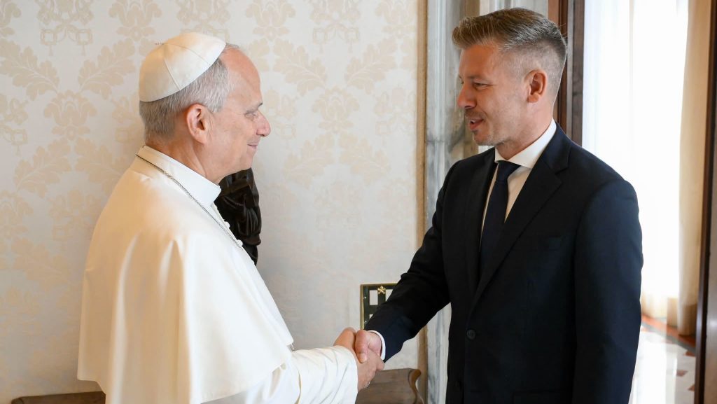 Magyar Peter meghívta Magyarországra XIV. Leó pápát