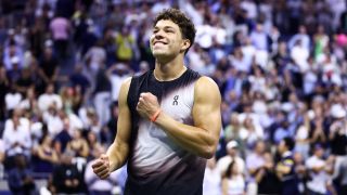 Ben Shelton először játszhat Grand Slam-döntőt.