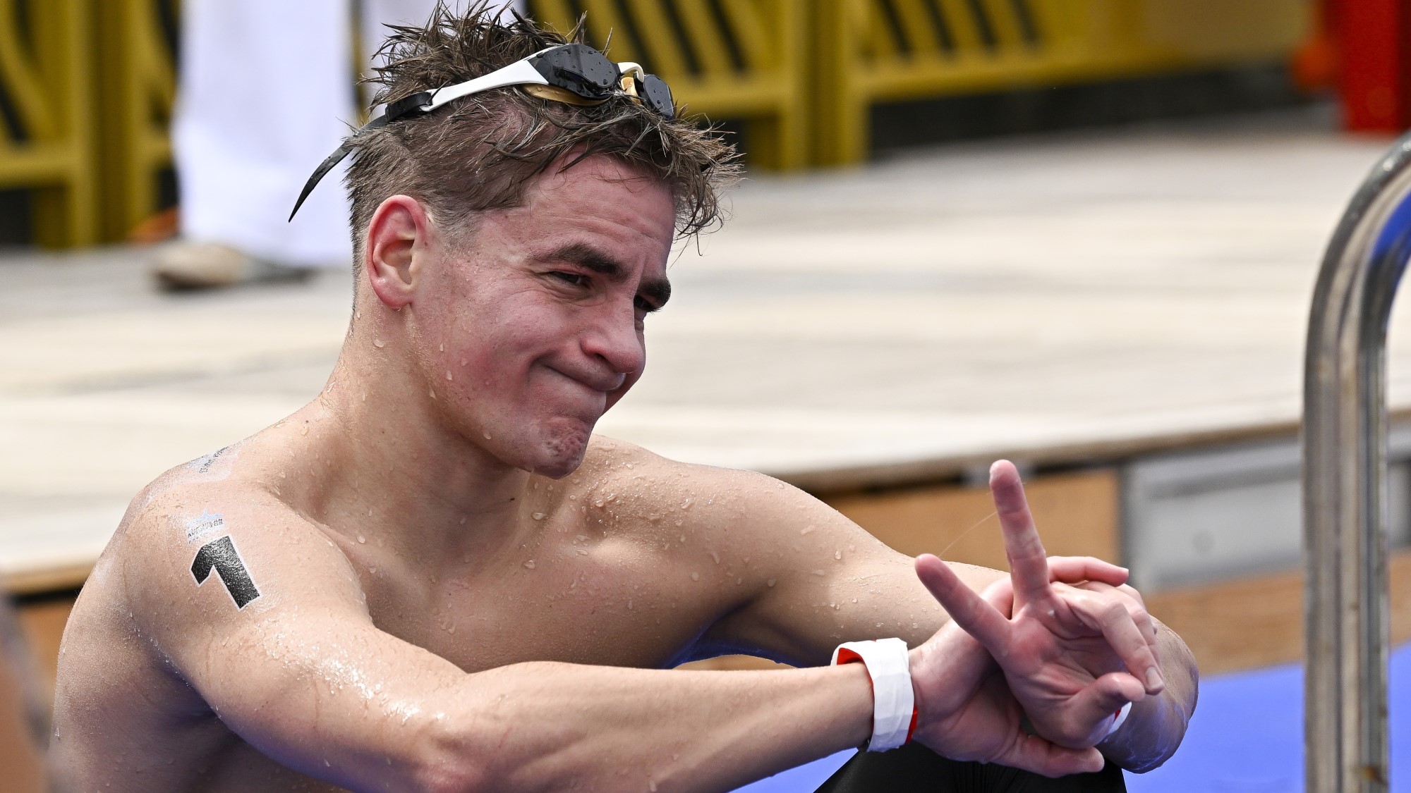 Betlehem Dávid a célba érés után a férfi nyíltvízi úszók 10 kilométeres versenyében a párizsi vizes Európa-bajnokságon 2026. augusztus 4-én. Betlehem Dávid ezüstérmet nyert a versenyen.