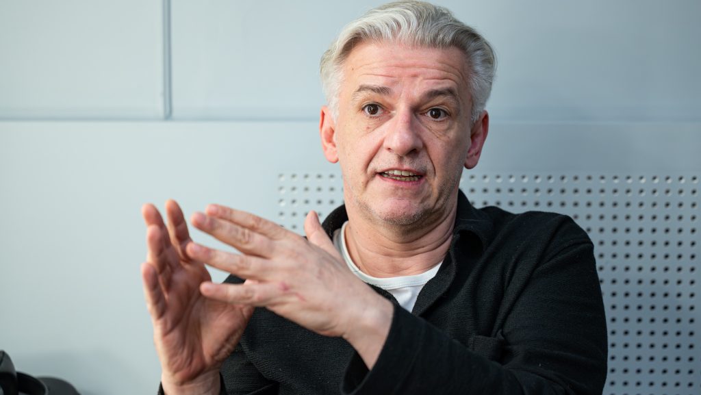 Alföldi Róbert elmondta, miért hagyta ott A legjobb ajánlatot