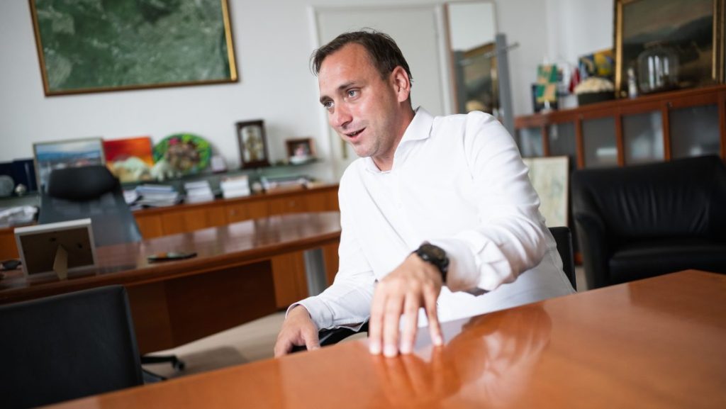 A börtönben lévő Őrsi Gergelyt nem engedik, hogy gipszkartonépítő képzésre menjen
