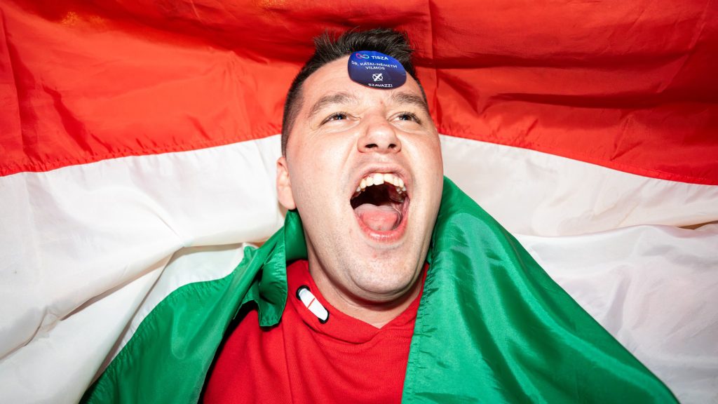 Gerlóczy Márton: Egy boldog ország