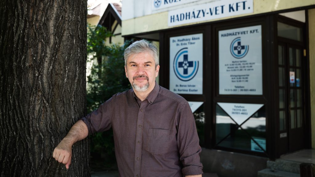 Hadházy megszerezte az NVVH vezetésére jelentkezők listáját és az önéletrajzaikat