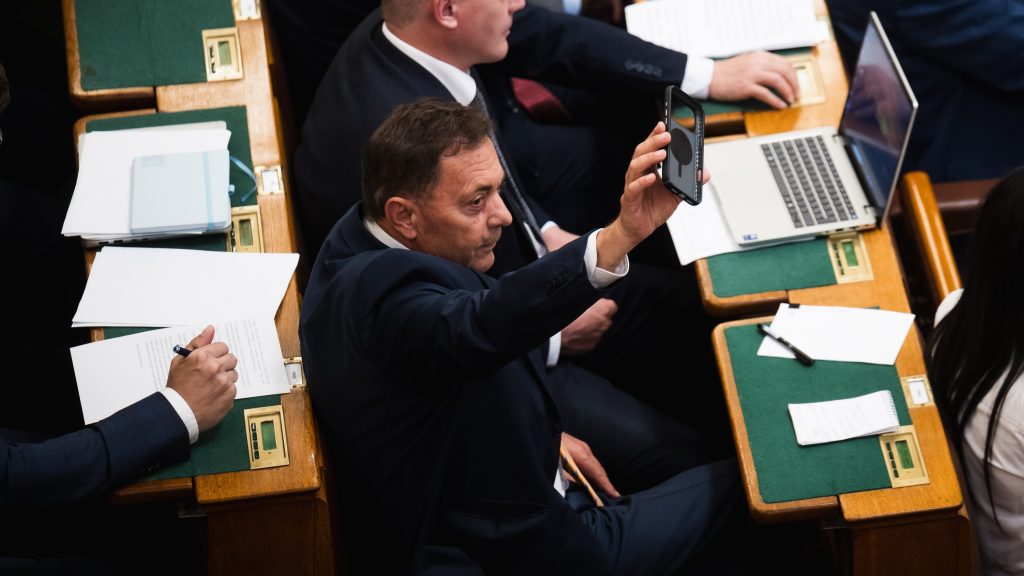 Pócs János: szeretnék annyi ésszel, tudással és tapasztalattal rendelkezni, mint Mészáros Lőrinc