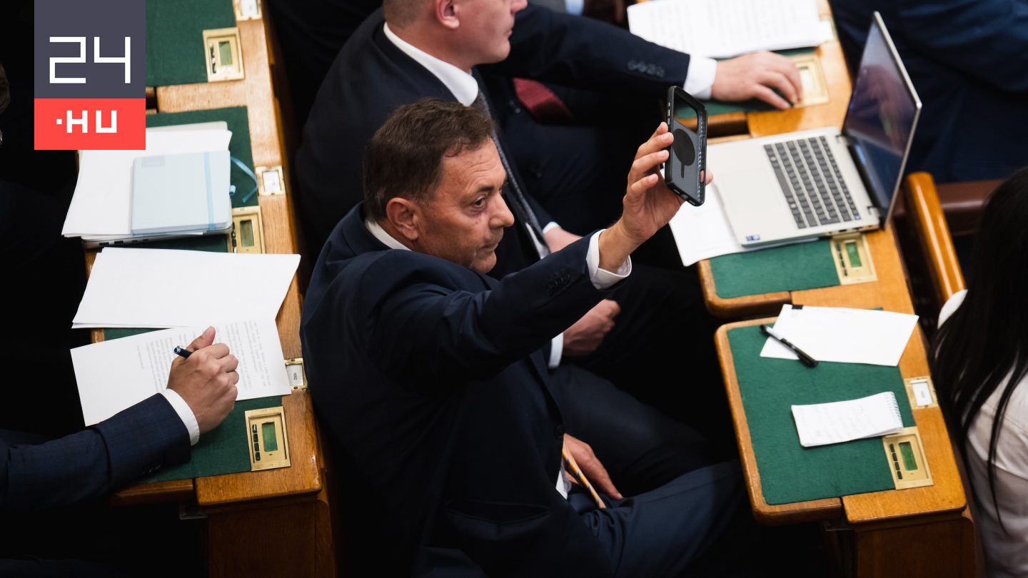 Pócs János: szeretnék annyi ésszel, tudással és tapasztalattal rendelkezni, mint Mészáros Lőrinc