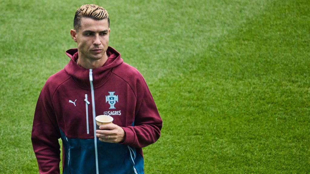 Egész Portugália azt találgatja, miért nem edz két napja Cristiano Ronaldo