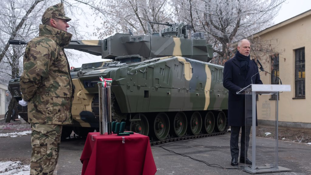 A 12 milliárdért szerződtetett britek oktatták a magyar katonáknak az idehaza is gyártott német Lynx használatát