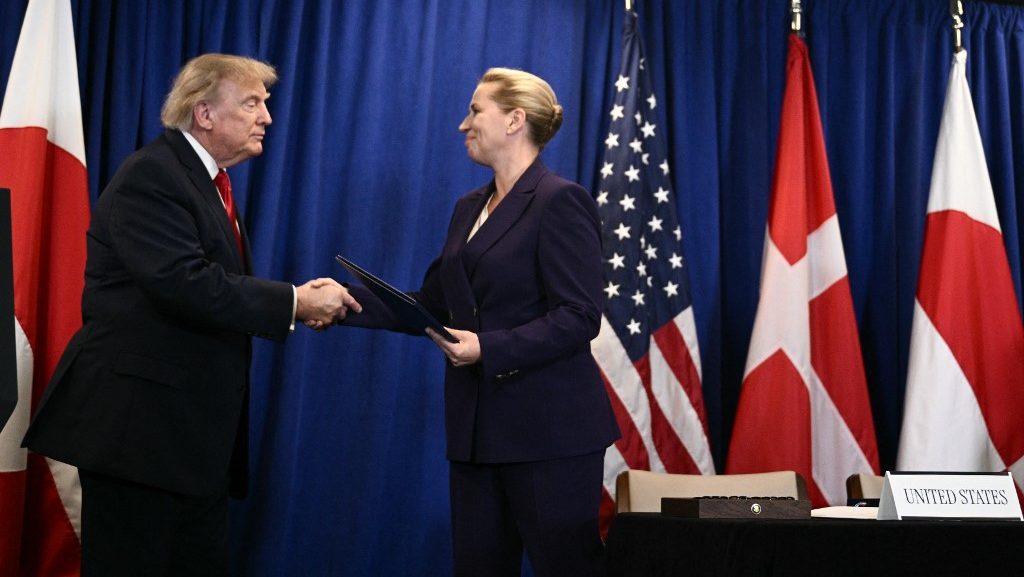 Aláírták az amerikai-dán megállapodást Grönlandról: két új katonai bázis létesül