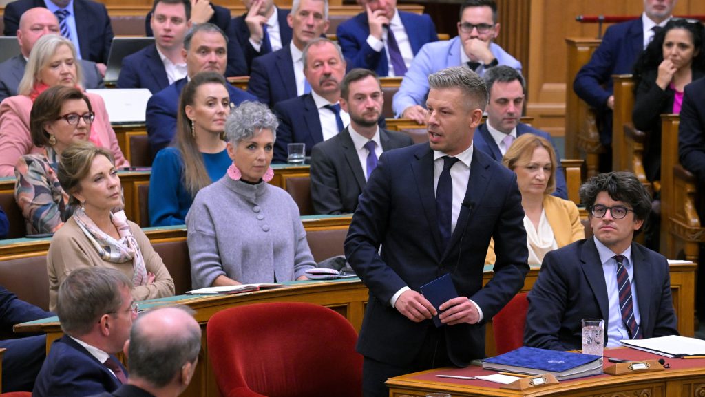 Magyar Péter: A törvény előtt mindenki egyenlő, ezt ma megtanulhatták Orbán Viktor egykori korrupt miniszterei is