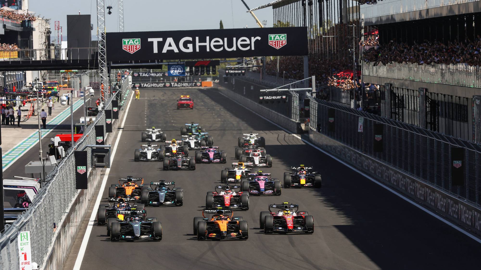 Lando Norris, car number 01, of the McLaren F1 Team, George Russell, car number 63, of the Mercedes AMG F1 Team, and Lewis Hamilton, car number 44, of Scuderia Ferrari, at the start of the race during the Formula 1 Tag Heuer Spanish Grand Prix at the Madring circuit in Madrid, Spain, from September 11 to 13, 2026. (Photo by Gongora/NurPhoto)