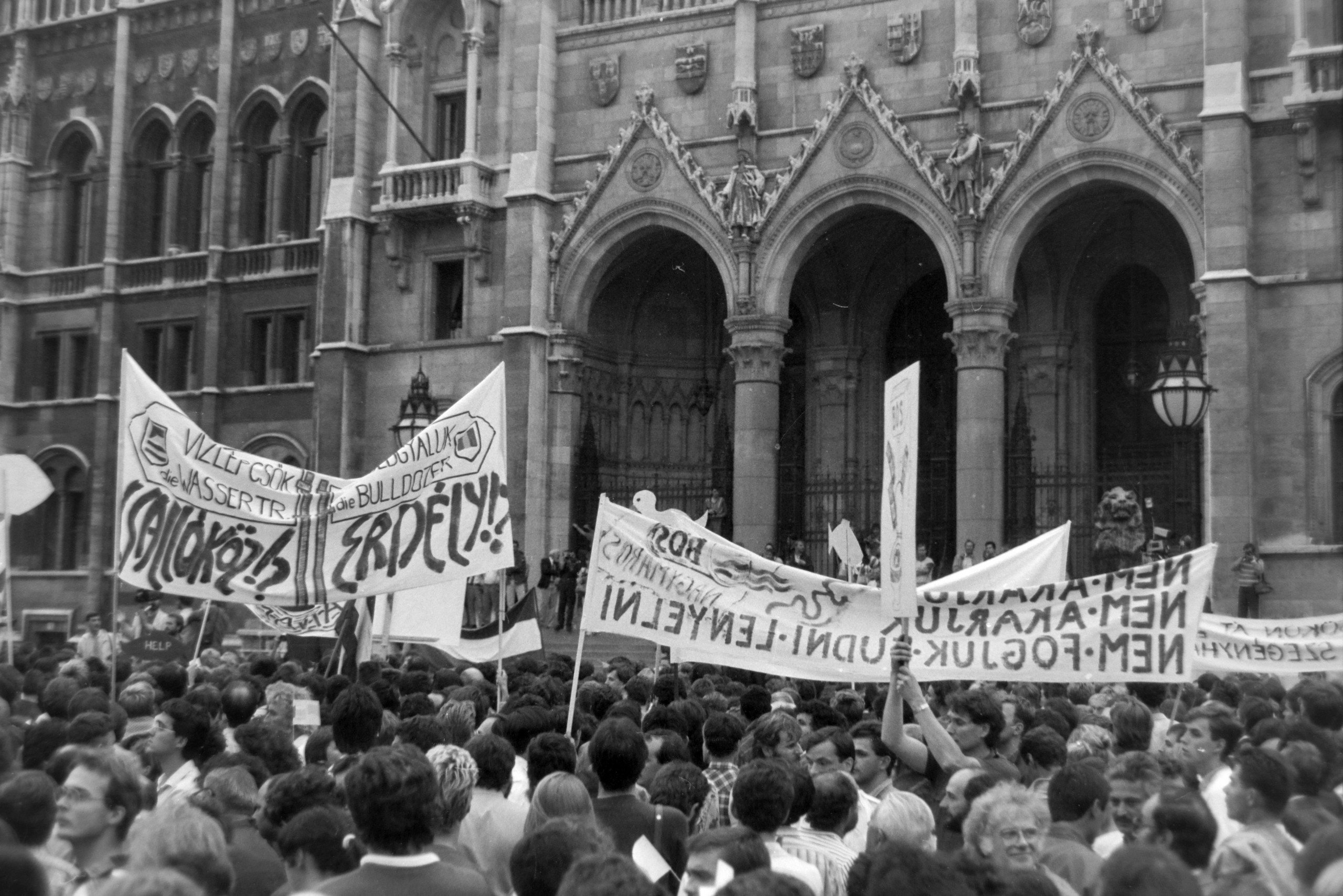 Egy sör a resti teraszán és világűrben lebegő Magyarország – a rendszerváltás kora a Fortepan alapítója szemével 6