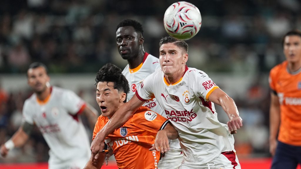 Sallai Roland miatt büntetőt fújtak, mégis nyert a Galatasaray