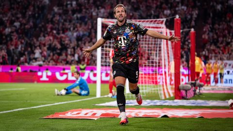 Harry Kane az Union Berlinnek lőtt történelmi büntetője után.