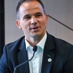 Hajnal Tamás, a Ferencváros sportigazgatója az FTC legendás labdarúgójáról, Fenyvesi Mátéról elnevezett díj alapítása alkalmából rendezett ünnepségen a Groupama Arénában 2023. szeptember 19-én. Az elismerést minden évben a klub olyan U15-ös korosztályú játékosa kaphatja meg, aki a Ferencváros 76-szoros válogatott balszélsője szellemiségének megfelelően teljesít.