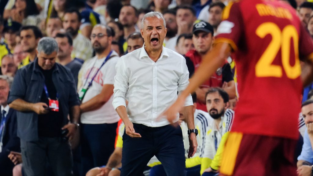 Topligás riválissal ikszelt, meccs után lemondott a BL-csapat edzője