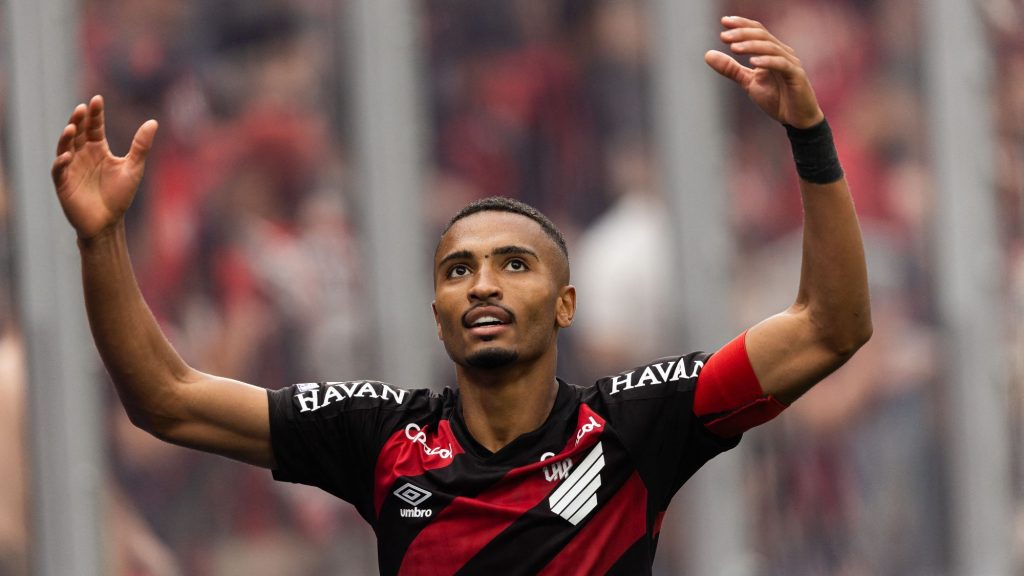 Egri Viktor: hogyan bizonyította egy futballista a relativitáselméletet?