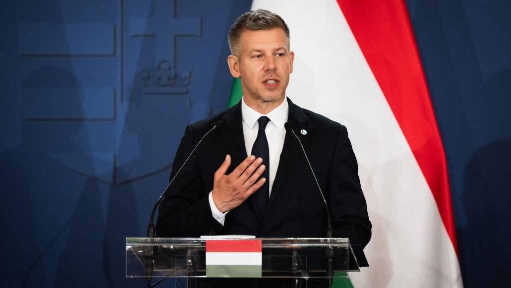 Átalakítja a kormány a pedagógusok továbbképzését