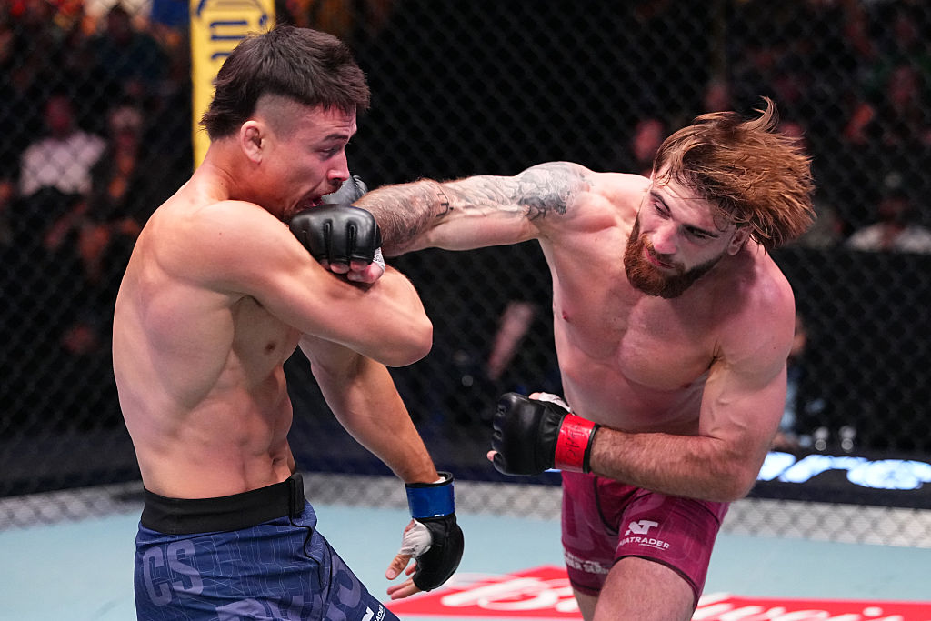 Növényi Norbert Jr. nyert, de nem kapott szerződést a UFC-től. Lesz még azonban esélye bekerülni a sorozatba.