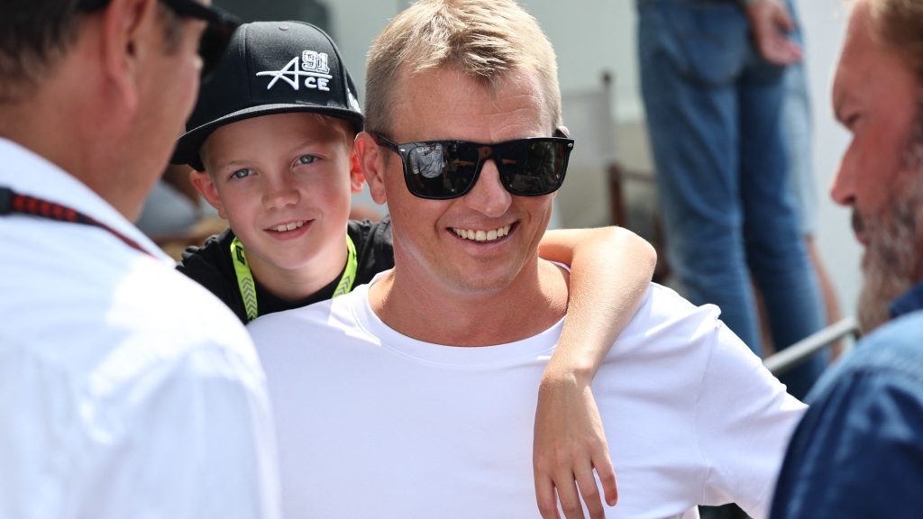 Kimi Räikkönen fia Vettel és Verstappen nyomdokaiba lépett