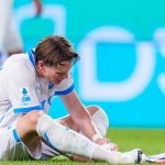 Scott McTominay of SSC Napoli lies down injured during the Serie A Enilive match between Genoa CFC and SSC Napoli at Luigi Ferraris Stadium on August 22, 2026 in Genoa, Italy (Photo by Giuseppe Maffia/NurPhoto)