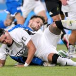 Skribek Alen, a Zalaegerszeg (b) és Kata Mihály, az MTK játékosa a labdarúgó OTP Bank Liga 1. fordulójában játszott MTK Budapest - Zalaegerszegi TE FC mérkőzésen.