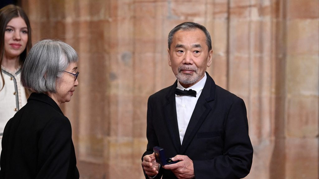 Murakami és az elhízás elleni terápiák úttörői a 2026-os Nobel-esélyesek között