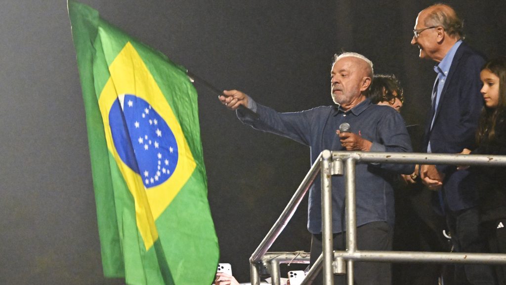 Brazil elnökválasztás: Lula fordított és nyert