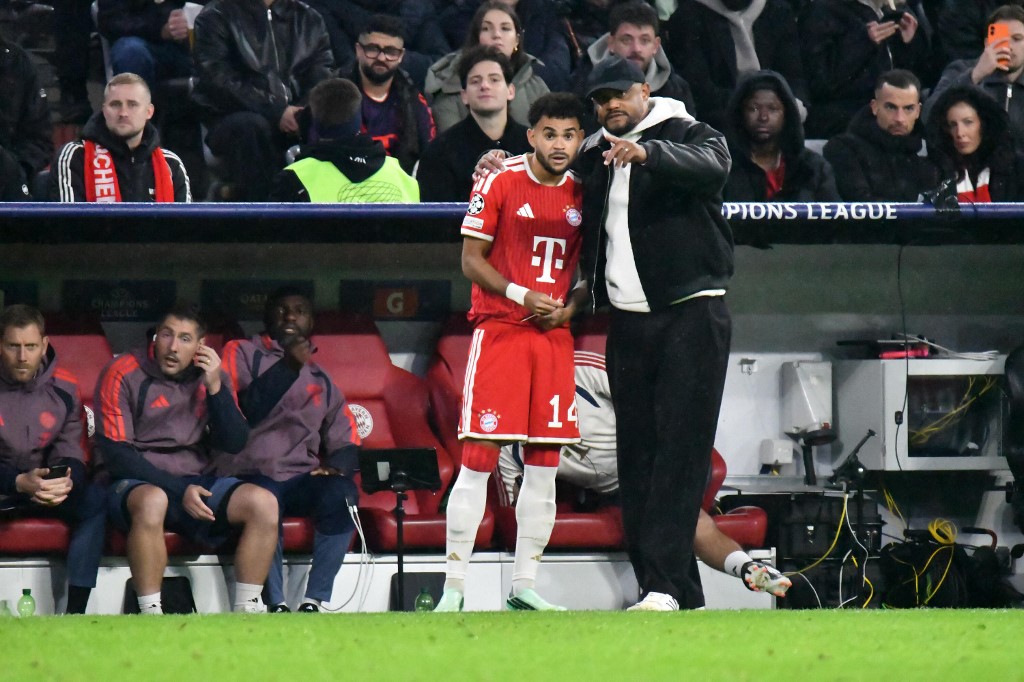 vincent kompany összeesés túlterheltség bayern münchen