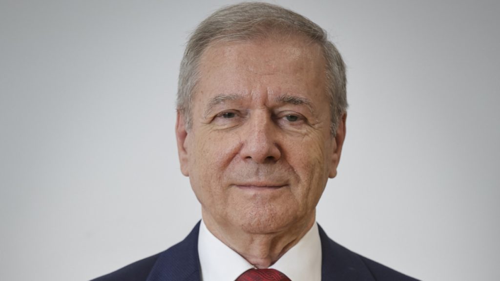 Benkő Tibor korábbi honvédelmi miniszter lett a Honvéd elnöke