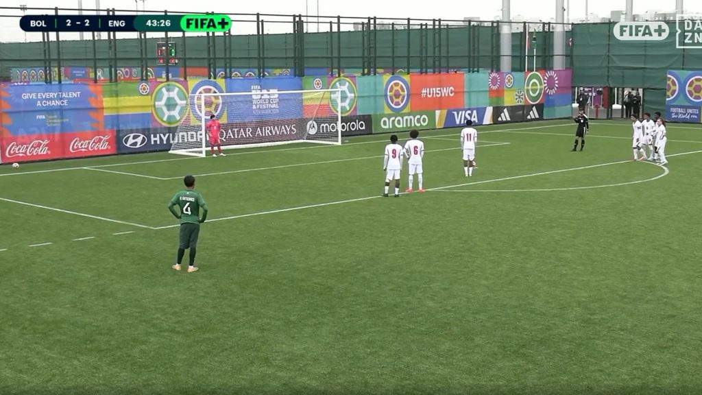 A kapus annyira felhúzta magát a vitatott 11-esen, hogy meg sem próbált védeni