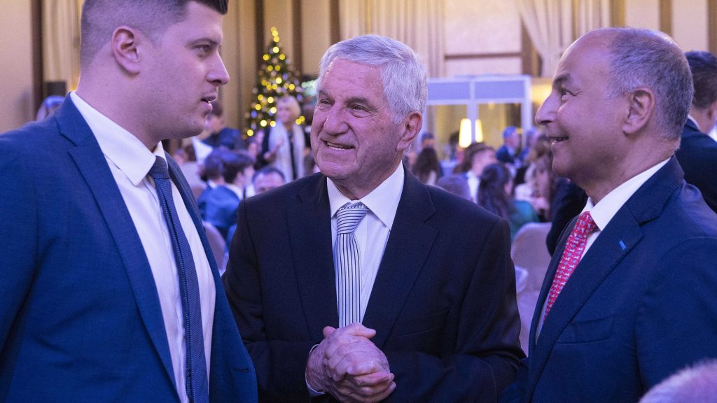 Gyarmati Andrea: Tóth Ákos mesteredző emlékére