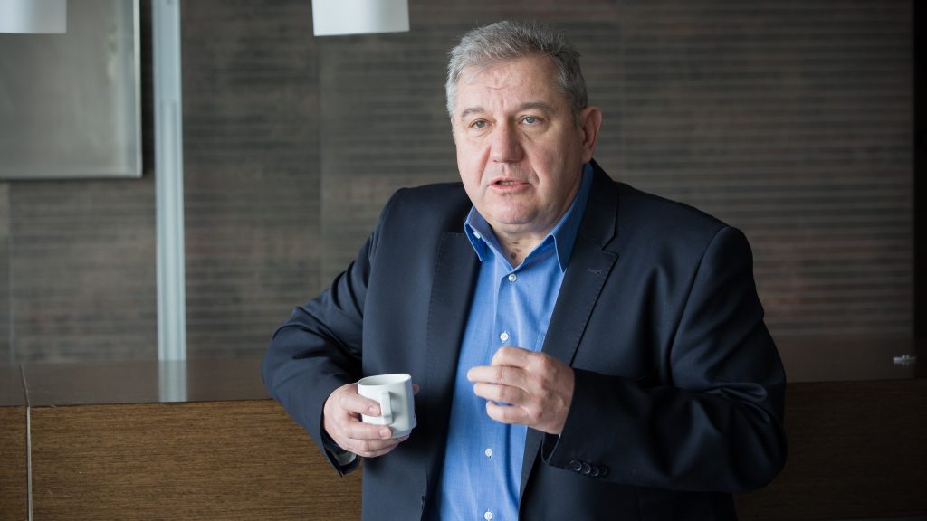 Dömsödi Gábort ma újra megválaszthatják Pásztó polgármesterének