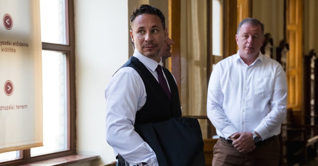 Volt végrehajtó: a bűnszervezet működése nem ért véget a Schadl-Völner páros „lekapcsolásával” az Orbán-kormány alatt