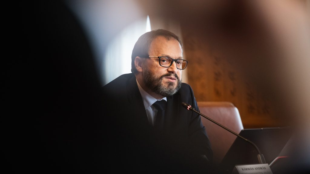 Benyújtották a költségvetést: indul a nyugdíjas SZÉP-kártya, marad a 13. és 14. havi nyugdíj egyheti összege