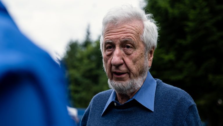 Újra letartóztatásba került a Jeszenszky Gézára és feleségére kalapáccsal támadó merénylő