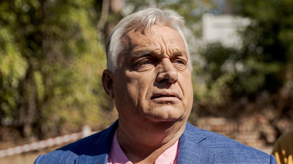„Ember tervez, szavazó végez” – Orbán Viktor a DPK táborában