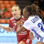 Simon Petra (b) és a francia Déborah Lassource.