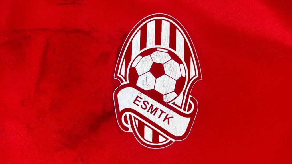 Nem hagyná annyiban játékosa súlyos arcsérülését az ESMTK vezetése