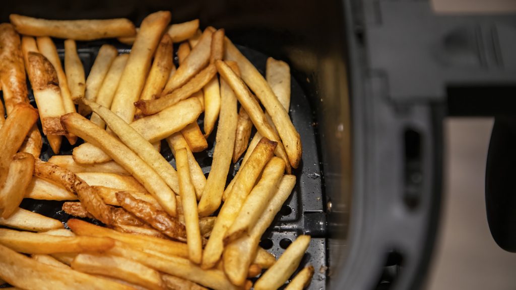 Tényleg „magától megtisztul” az airfryer?