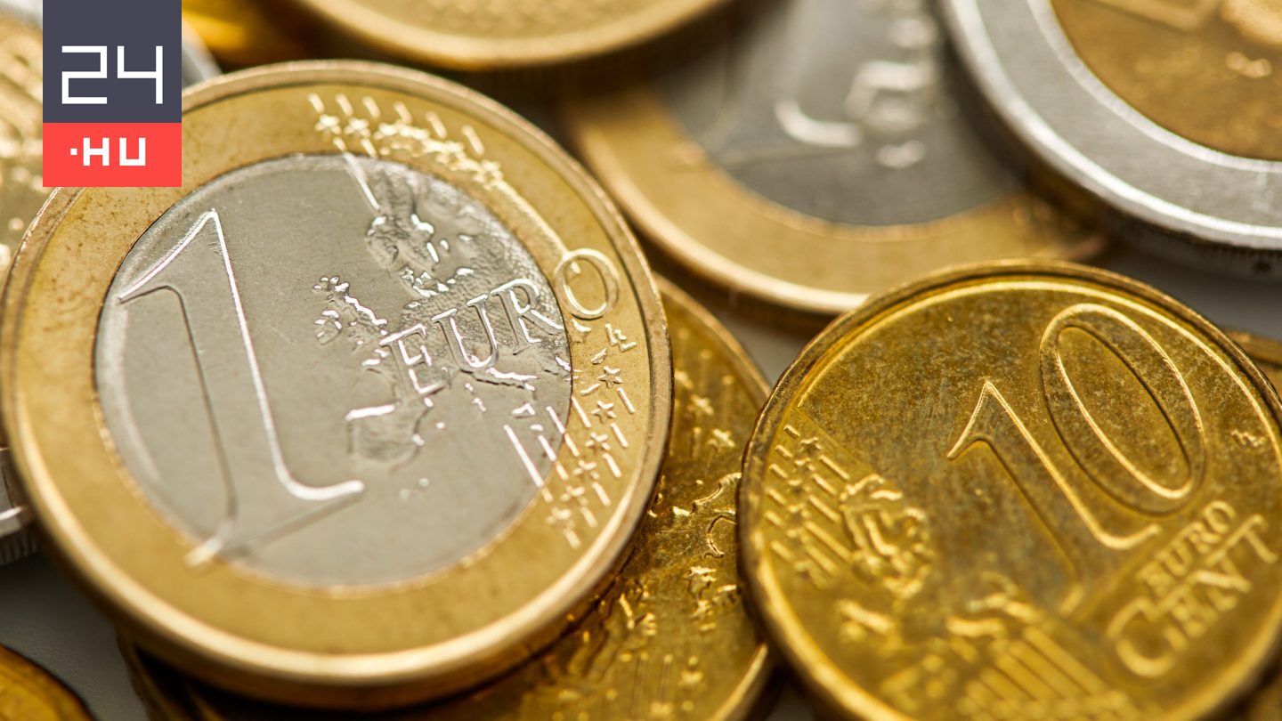Hitelminősítők szerint Magyarország jó úton halad, hogy 2032-ben csatlakozhasson az euróövezethez