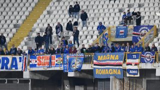 Sampdoria-szurkolók az Ascoli ellen.