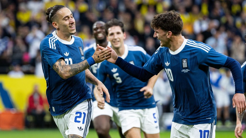 A félperiféria új játékosgyára: mit tanulhat Magyarország a görög futballtól?